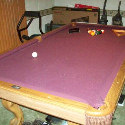 Brunswick Clawfoot 8' Foot Regulation Pool Table